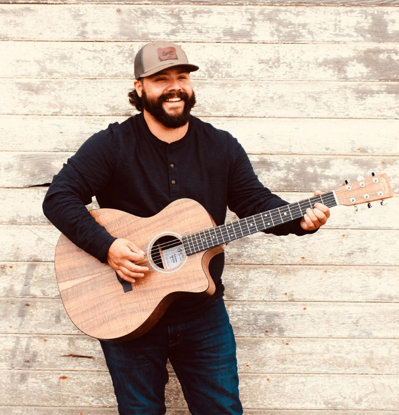 Live Music: Kage Dallas